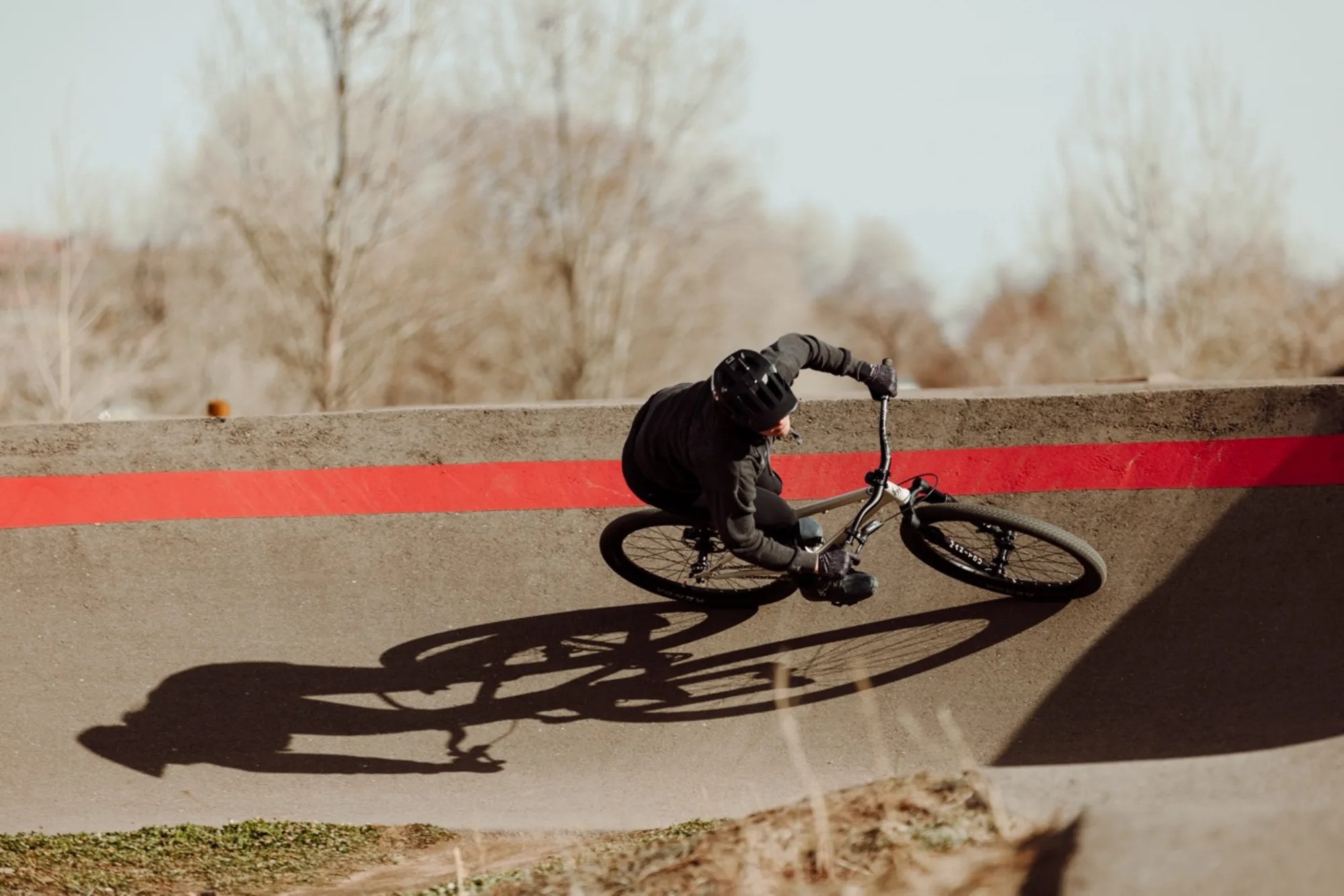 Izjemno trpežno pumptrack kolo