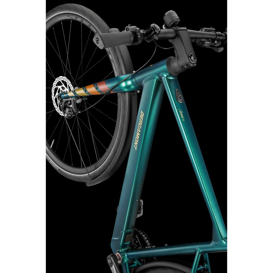 Električno treking kolo Bergamont E-SWEEP TOUR