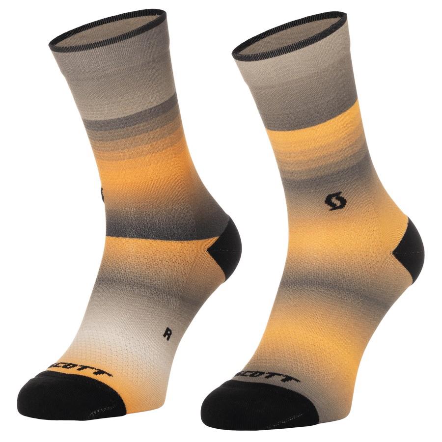 NOGAVICE SCOTT GRADIENT STRIPES CREW bež/or