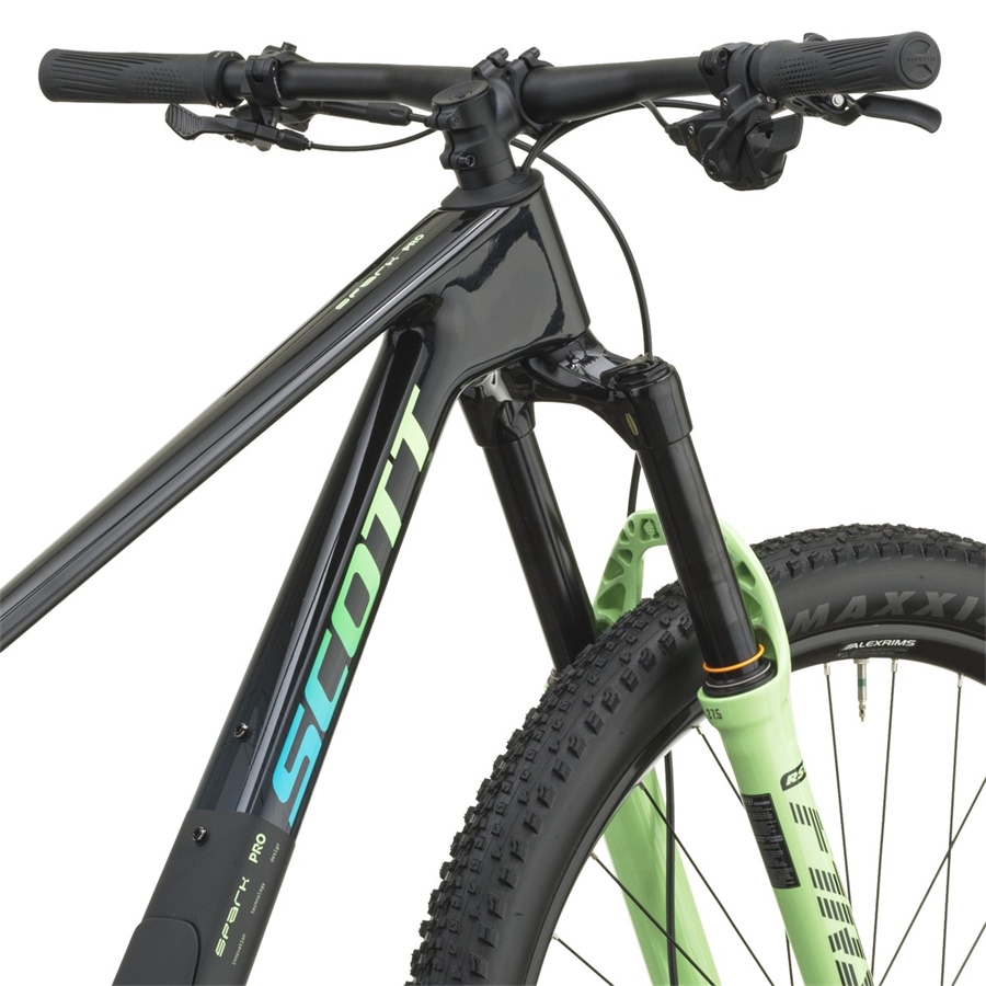Gorsko kolo Scott SPARK PRO 700 čr 27