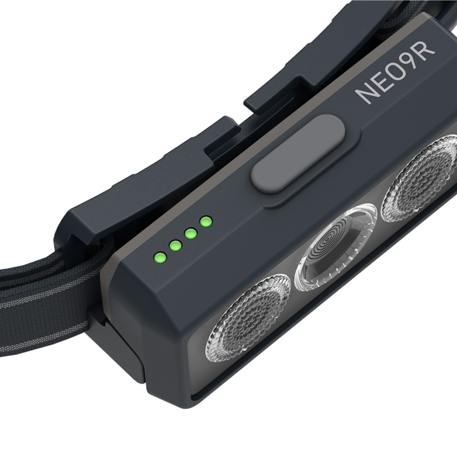 Naglavna svetilka Ledlenser NEO9R črna