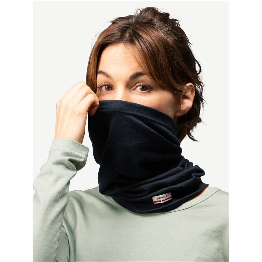 Trak za vrat DEVOLD BREEZE PLUS MERINO 200 tmo