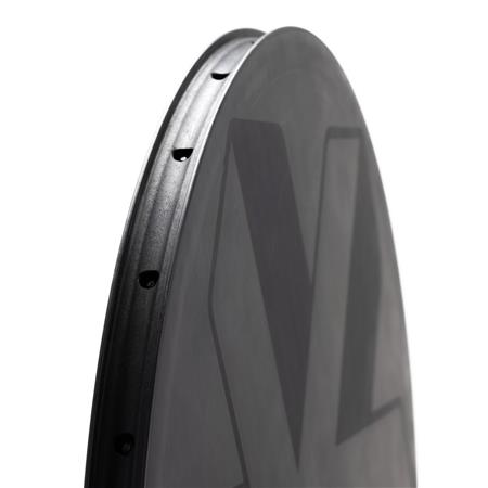 ZADNJI OBROČ SYNCROS CAPITAL SL DISK