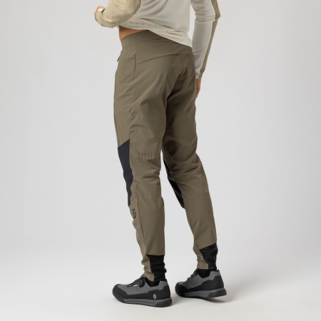 KOLESARSKE HLAČE SCOTT VERTIC PRO SL dol zvl bn si