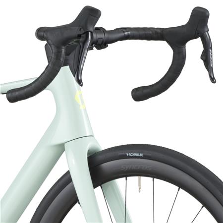 Cestno kolo Scott ADDICT 30 ze 26