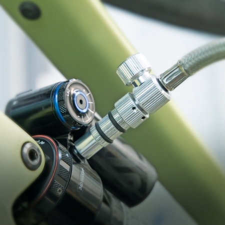 Tlačilka za vzmetenje SKS RENNKOMPRESSOR SUSPENSION rd