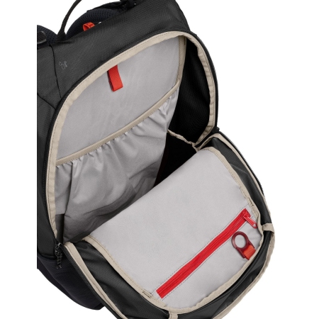 KOLESARSKI NAHRBTNIK VAUDE TRAILVENT 20  čr